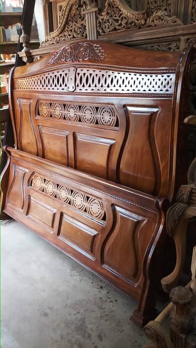 Bed/Double bed/single bed/king size bed/wooden bed/polish bed