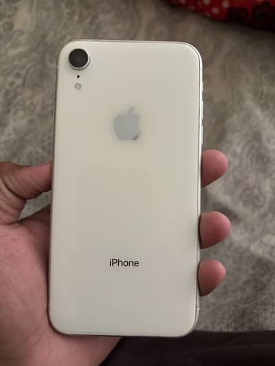 Apple iPhone XR