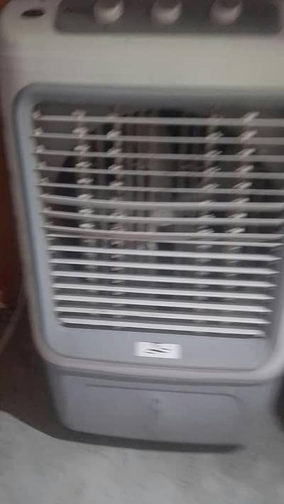 Royal Room Cooler RAC - 4700 family use  bahut kam hua hai