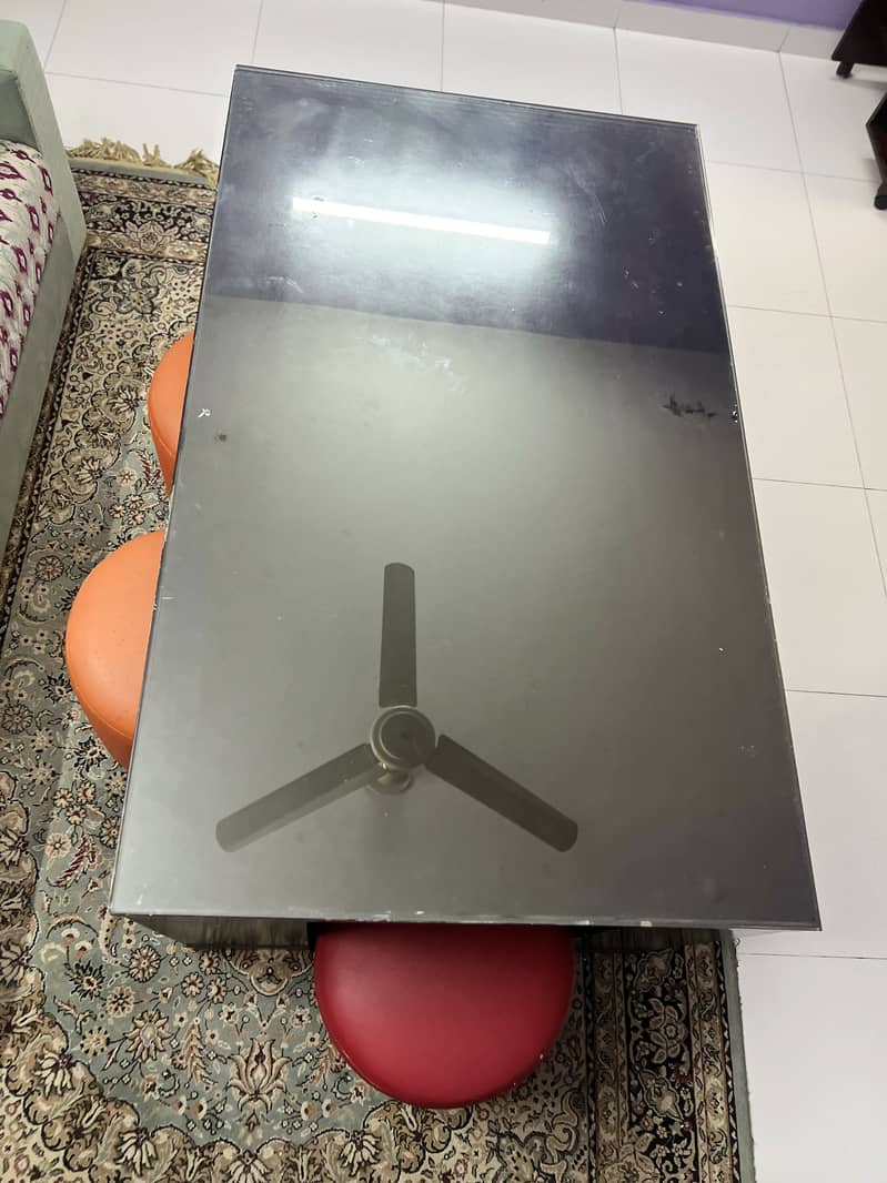 Dining table with 6 stools 4