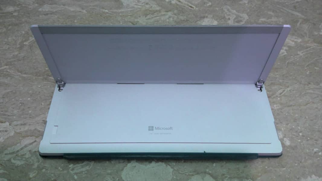 microsoft surface pro 5 i5 8