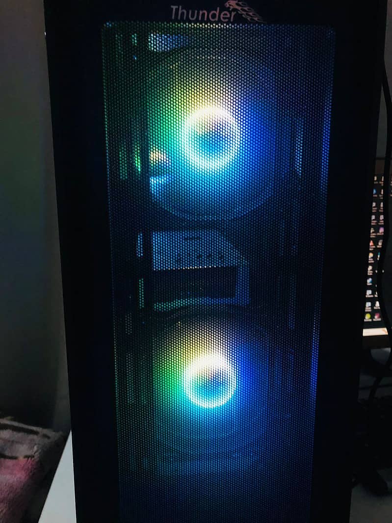 Gaming PC RX 590 Blue Sapphire 8GB+i7 4770+16GB RAM+22” LED full setup ...