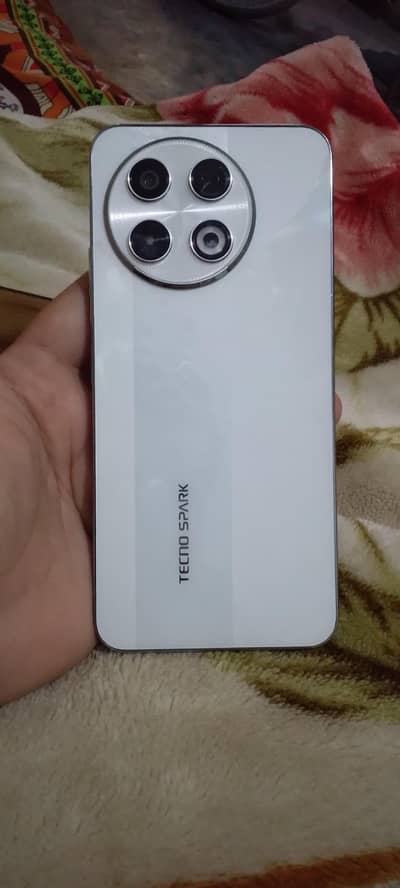 Tecno spark 30 pro