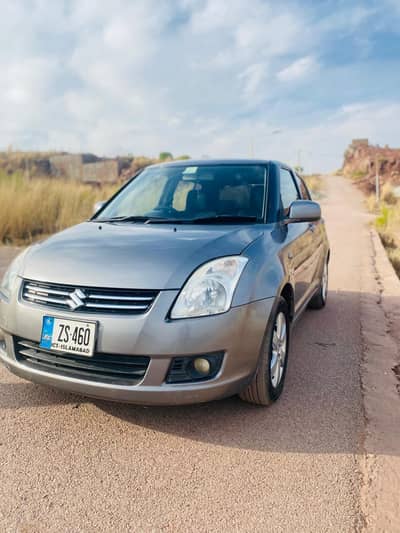 Suzuki swift dlx 2013