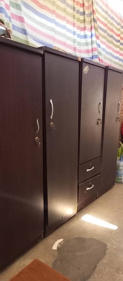 wardrobe dreesing table