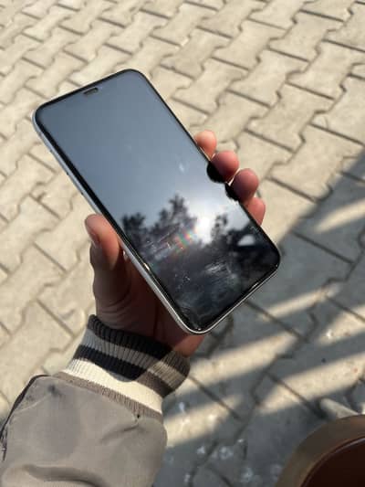 iPhone 11 64GB Non PTA