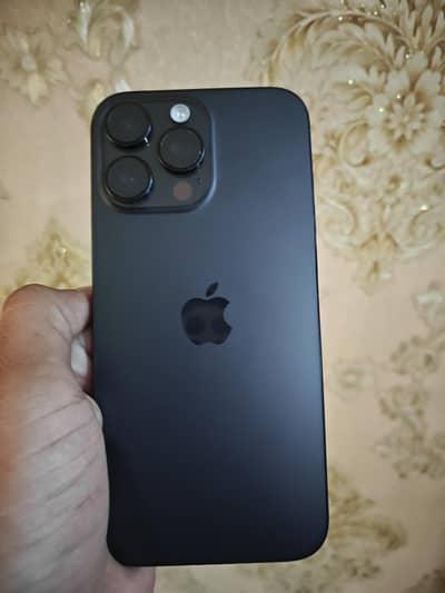 Iphone 16 pro max 256 gb canadian  jv 99 health