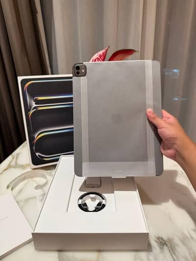 Apple iPad Pro 11 Inch full box pack
