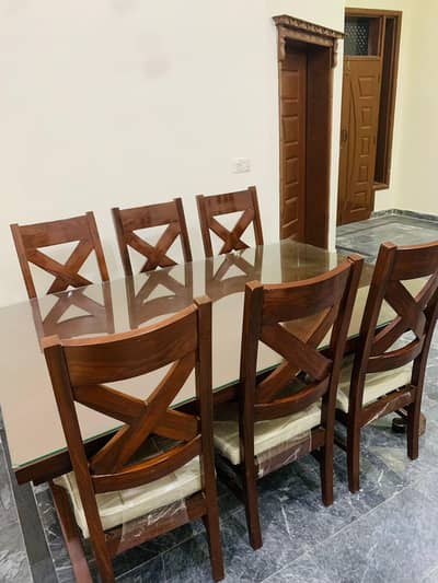 6-Seater Solid Wood Dining Table with Glass Top – Almost New
