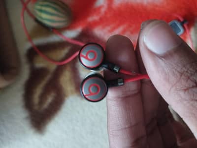 Urbeats by Dr. Dre 100% original