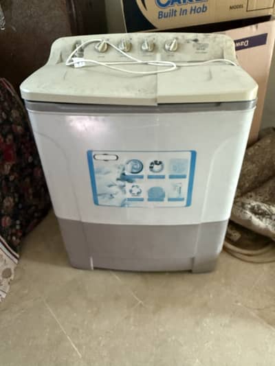 Used 8kg capacity washing machine with dryer