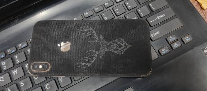 I phone xmax  256 GB non pta