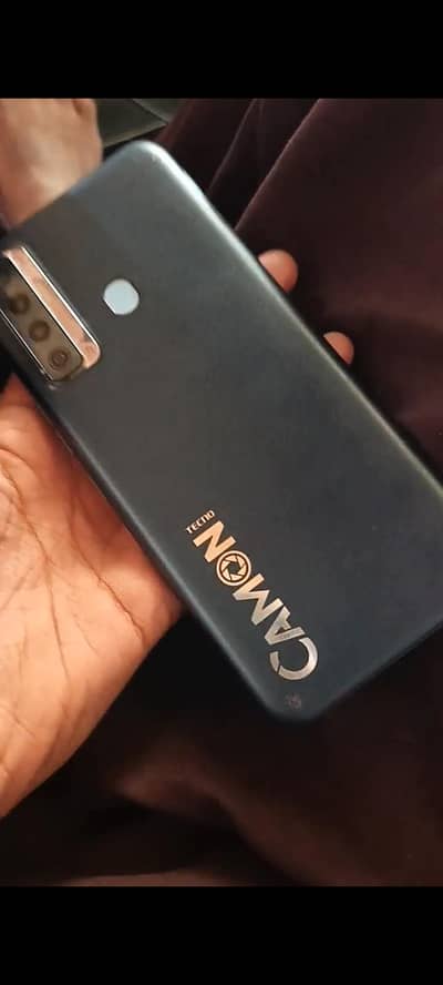 Tencno Camon 17  6/128 exchange possible