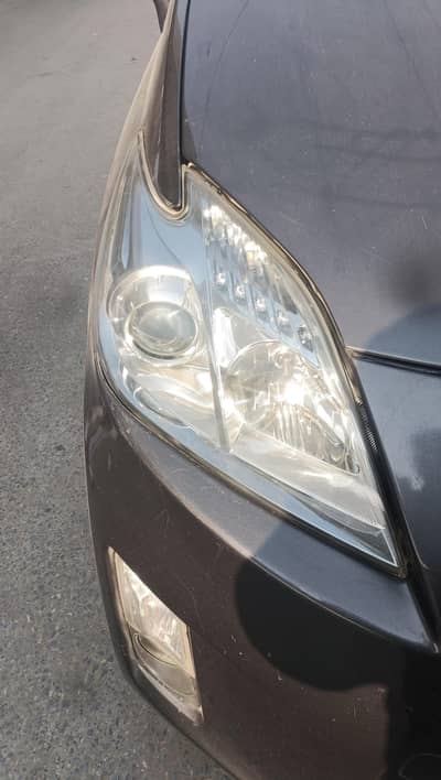 prius original headlights