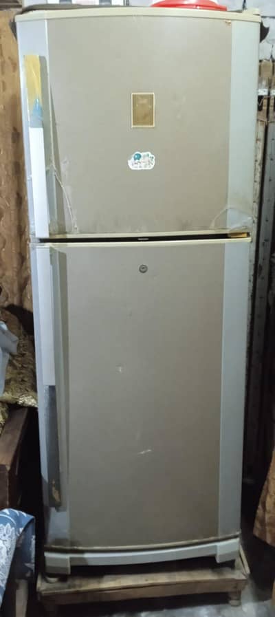 Fridge/Dawlance refrigerator 100% working