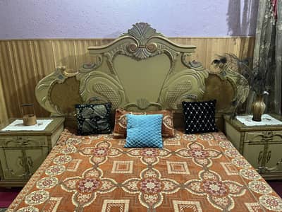 Bed set for sale