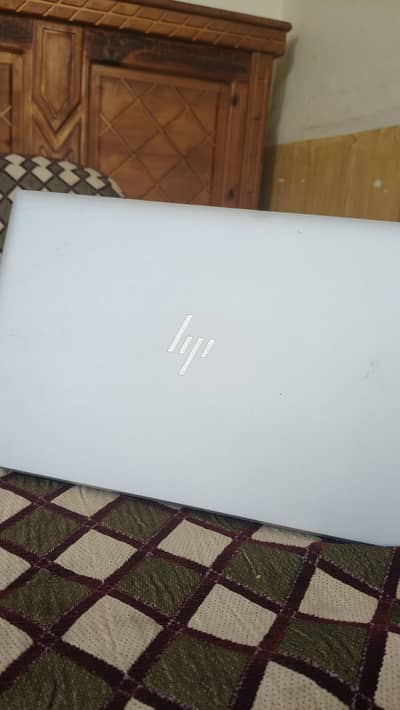 HP G8 GAMING LAPTOP