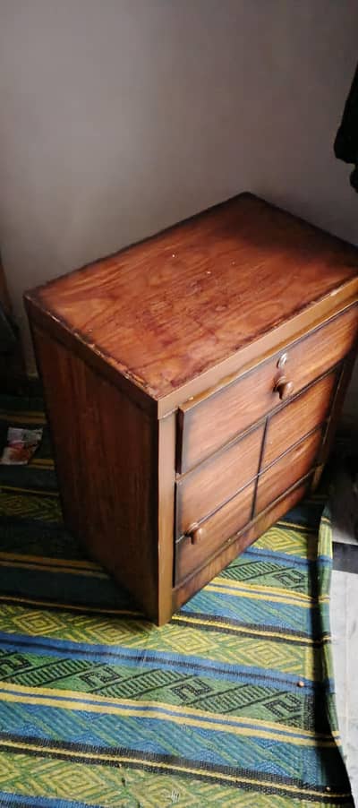 1 double bed with side table