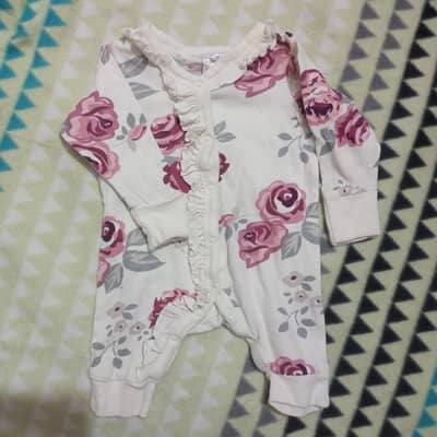 Newborn clothes
