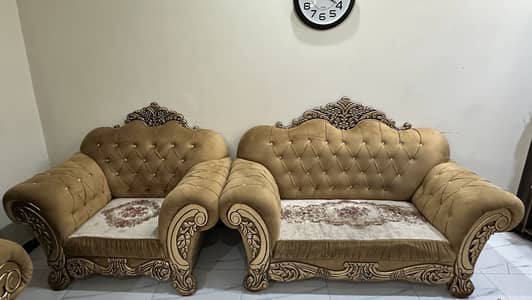 Used Sofa 7 seater With Table