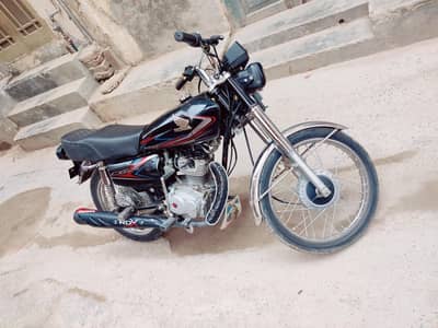 Honda 125 Black 2019