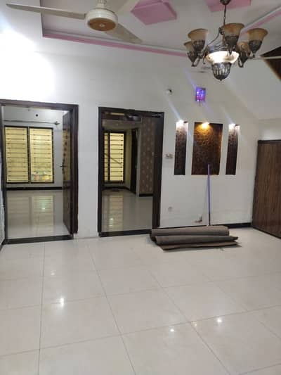 For Rent Rawalpindi Bahria Town Phase 8 Abu Bakar Blok 7 Marla Ground Portion With Gas  Electric and gas meter sepret