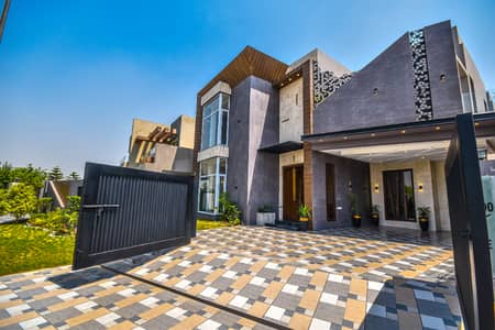 3 Beds 1 Kanal Upper Portion Modern Design for Rent in DHA Phase 7 Lahore.