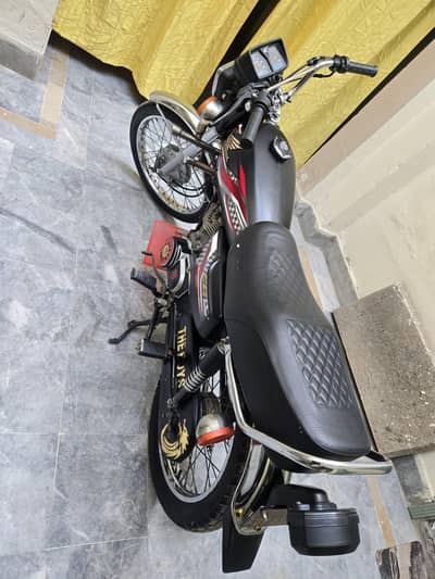 only serious buyer hi contact kra 03069059632