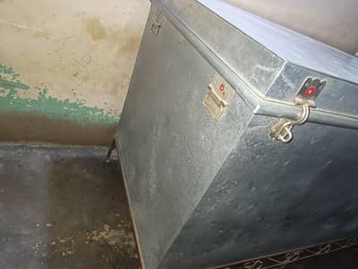 6feet paitti with stand free