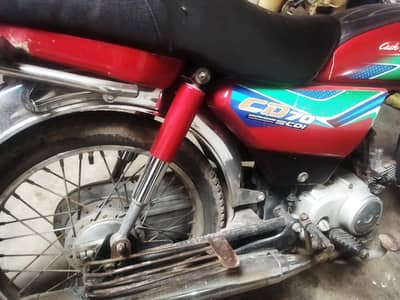 honda cd 70 for sale 2018 ke las month me nekli th 2019 ka n laga he