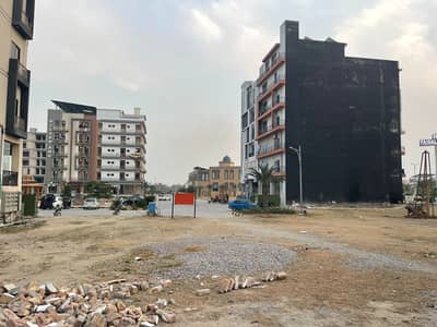 Corner 10 marla plot for sale