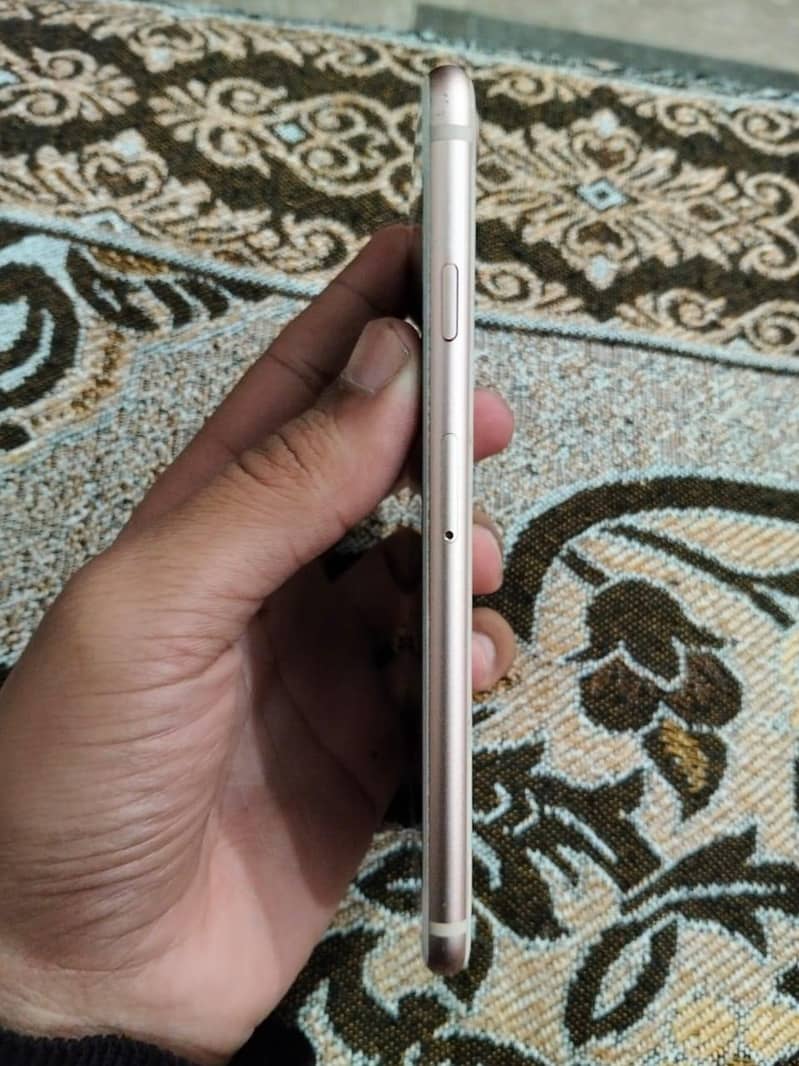 iphone 8 sim working 3