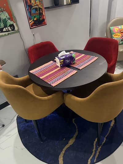 Dining table with 4 chairs