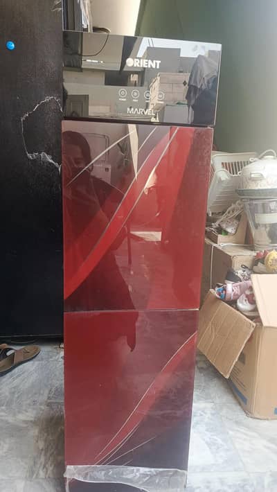 orient glass mirror water dispensor