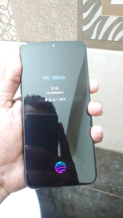 LG g8xthinq 6gb64 PTA Approved All ok 10/9 indisplay finger ha.