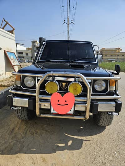 Mitsubishi pajeero 1985 3 door