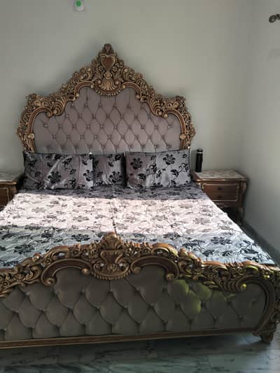 Bed with tables  & Dressing with mirror