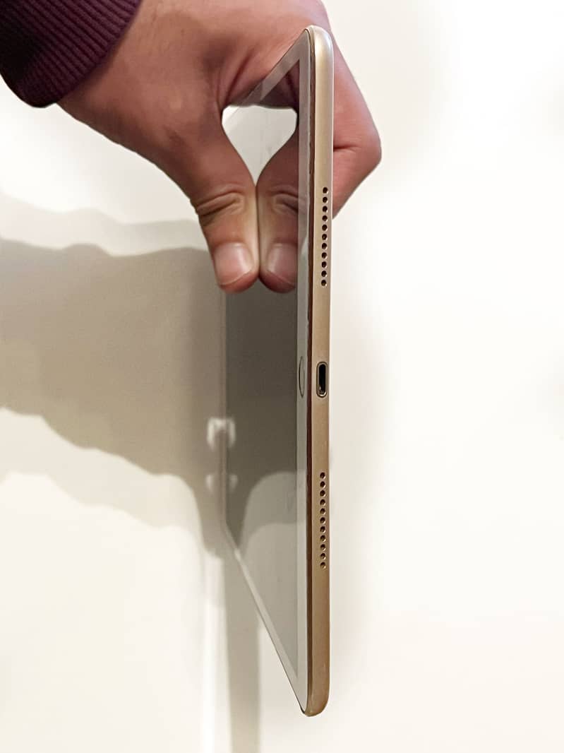 iPad Air 3rd Generation 1