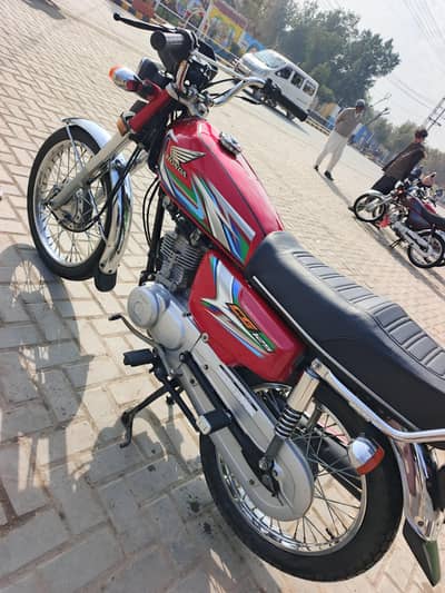 Honda 125 2023