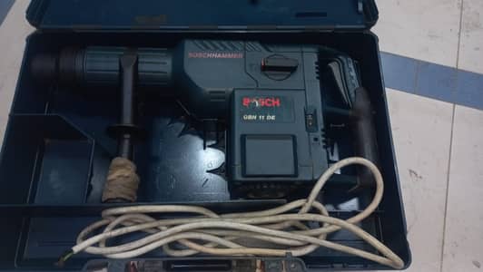 Bosch GBH 11 DE Rotary Hammer Drill 1500W SDS-Max – Heavy Duty Origin