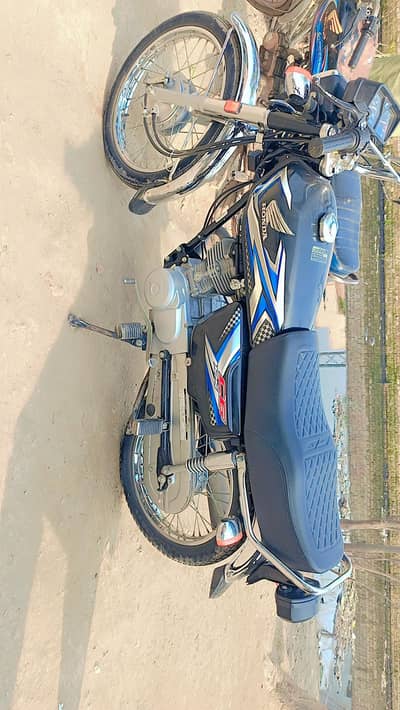 Honda 125 For sale 2025 model APL 4 open letter