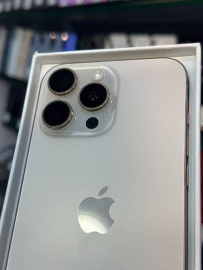 iPhone 16 Pro Max 256GB