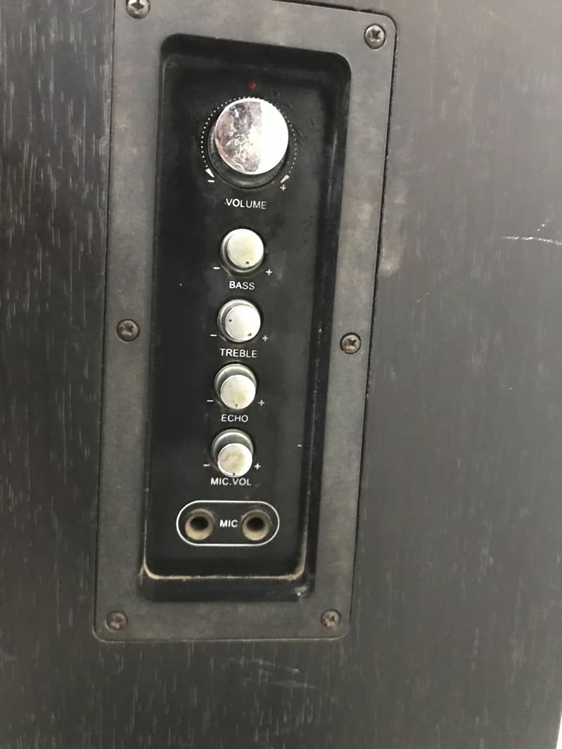 Audionic Classic-5 Multi-Function 2.0 Multimedia Tower Speakers 2