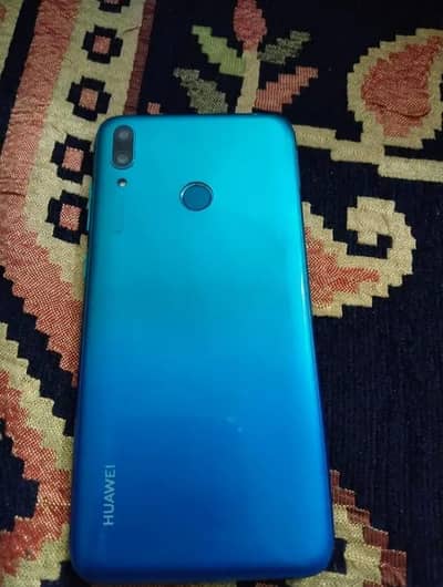 HUAWEI Y7 2019  urge sale