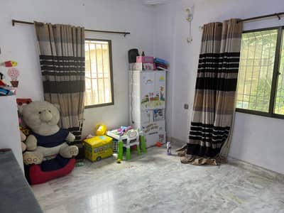 pechs block 3 2nd floor 4 bad DD parking with lift. roof