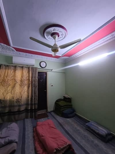 A Stunning Prime Location Flat Is Up For Grabs In North Karachi - Sector 11-C/1 Karachi