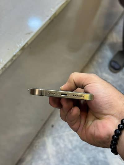 iPhone 13 Pro max Jv 1