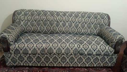 7 seater Sofa set