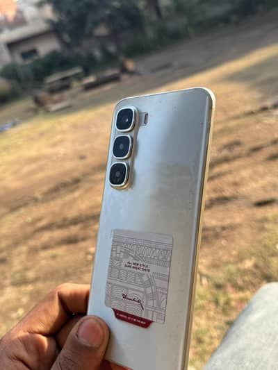 INFINIX HOT 60 PRO PLUS