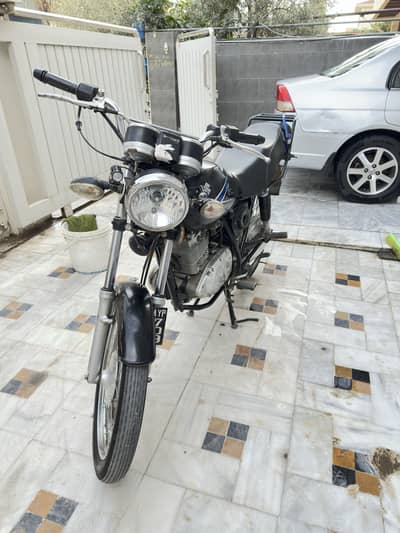 SUZUKI GS 150